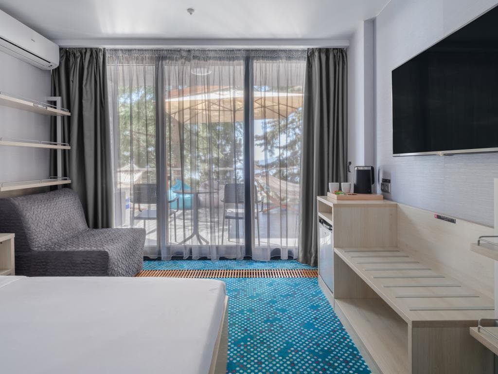 Yalta Intourist (Ялта Интурист) фото 6