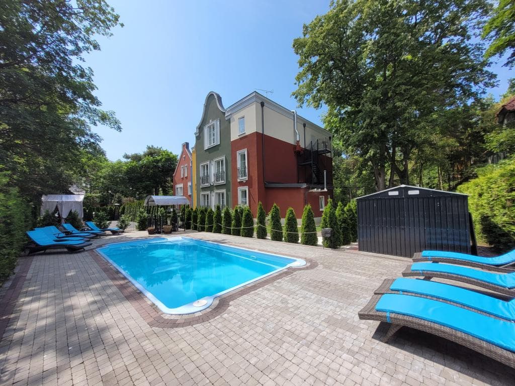 Madame L (Мадам Эль) фото 5