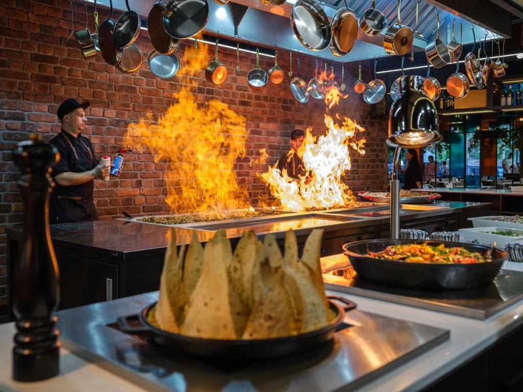 Yalta Intourist (Ялта Интурист) фото 3