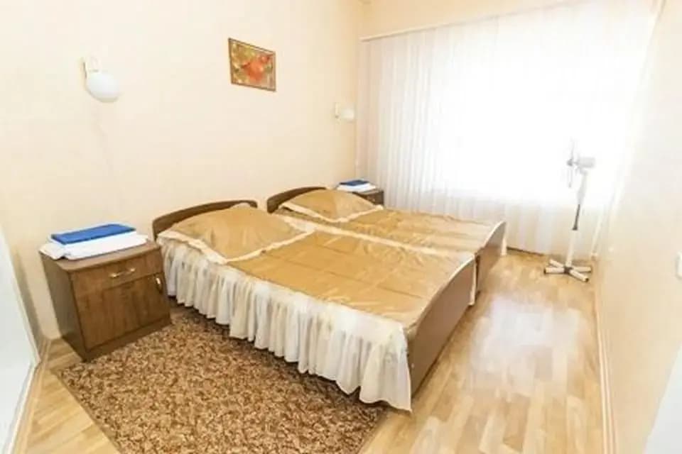 Двухместный полулюкс (2 отдельные кровати) фото 3