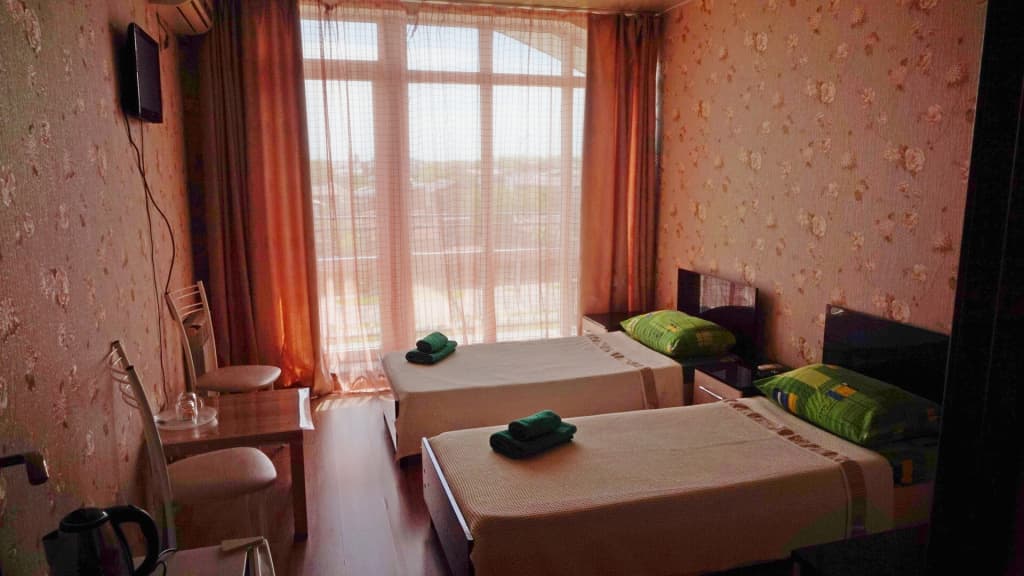 Двухместный номер Comfort c 1 комнатой с балконом 2 отдельные кровати фото 3