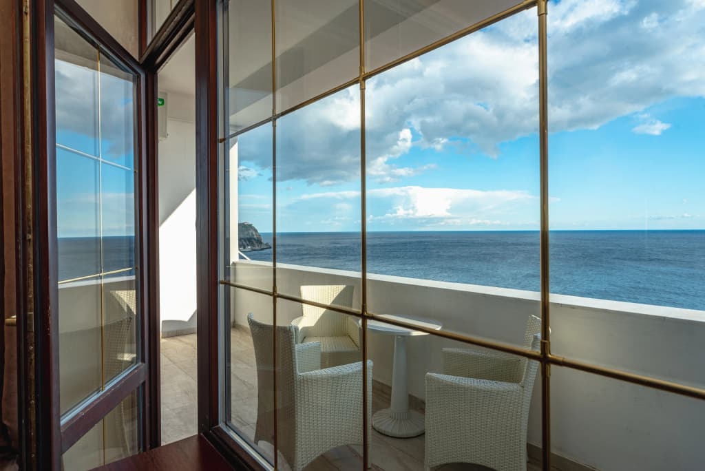 Suite 3 Brown с балконом и с видом на море фото 1