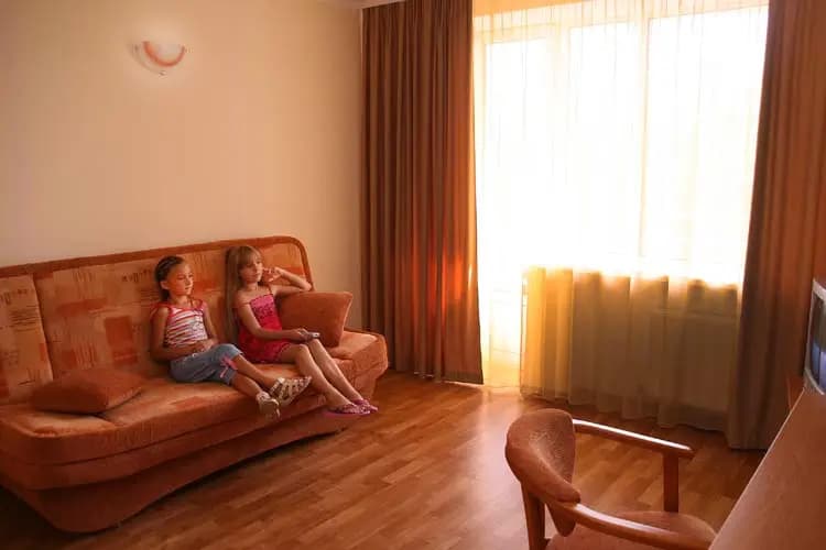 Двухместный номер Prestige Comfort с 2 комнатами с балконом двуспальная кровать фото 3