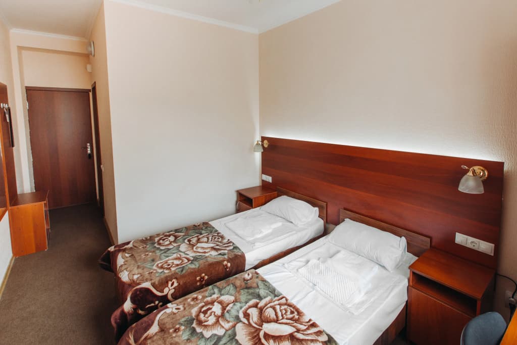Двухместный номер Стандарт с балконом и с красивым видом из окна двуспальная кровать фото 4