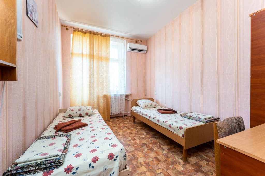 Трёхместный номер Standard с балконом фото 9