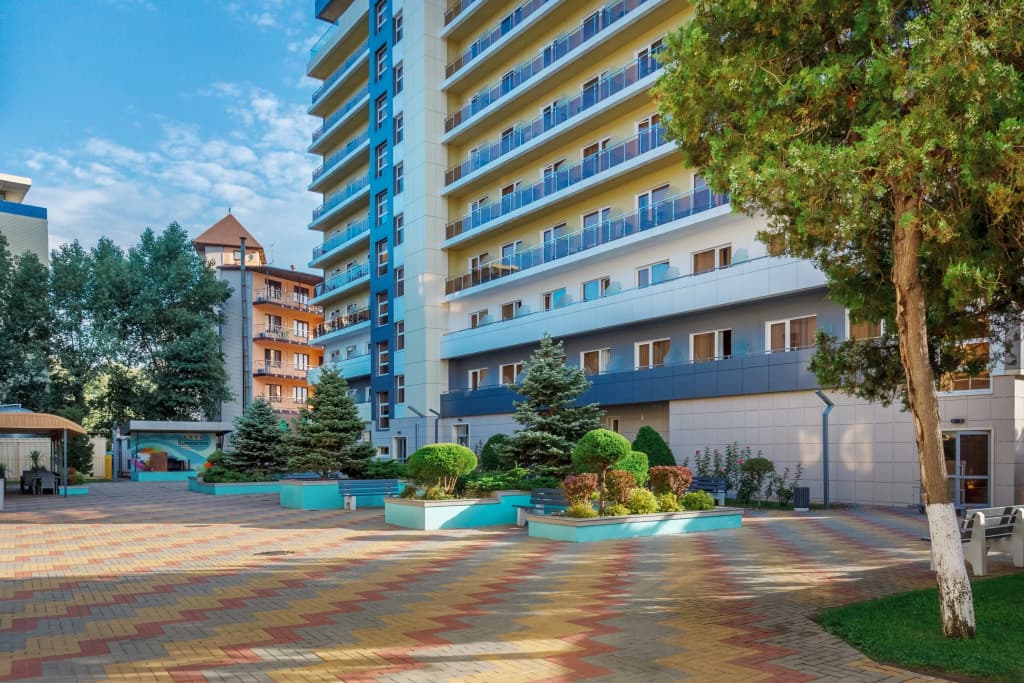 Отель Sunmarinn Resort hotel фото 2