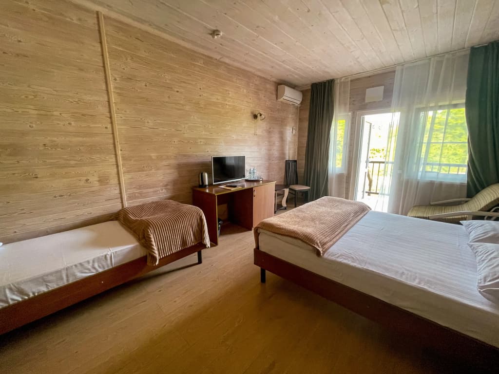 Трёхместный номер Семейный с балконом фото 1