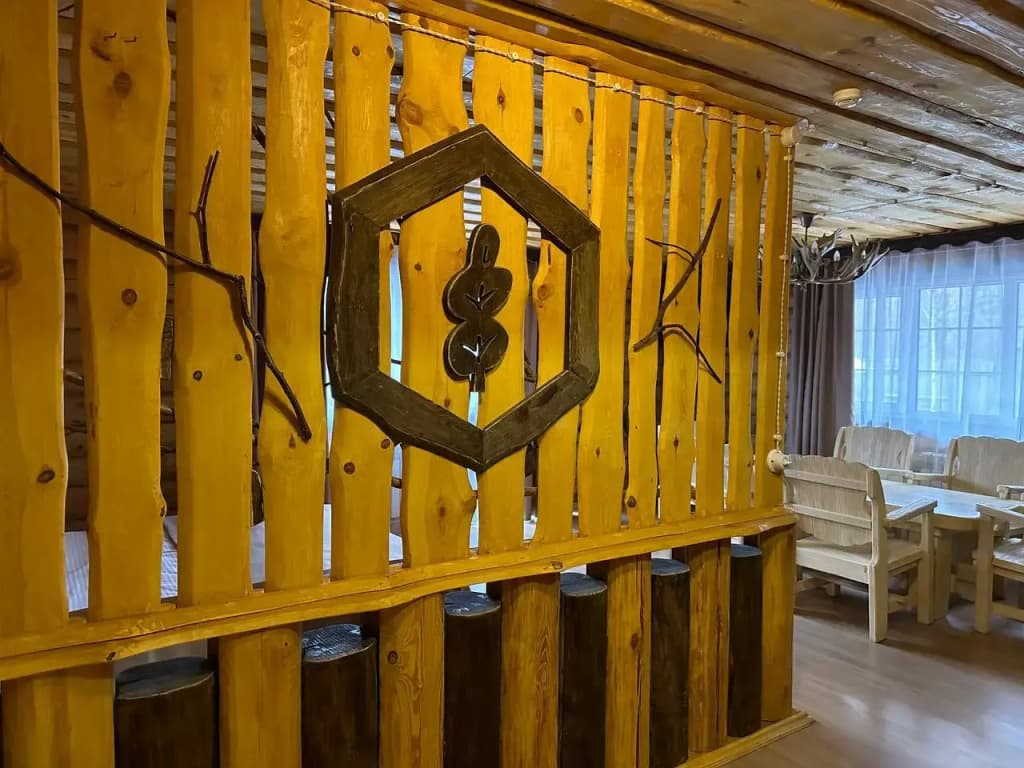 Гостевой дом К лесу передом с балконом и с красивым видом из окна фото 3