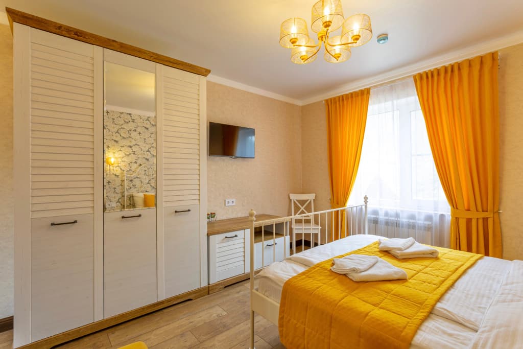Двухместный номер Comfort с видом на горы двуспальная кровать фото 2