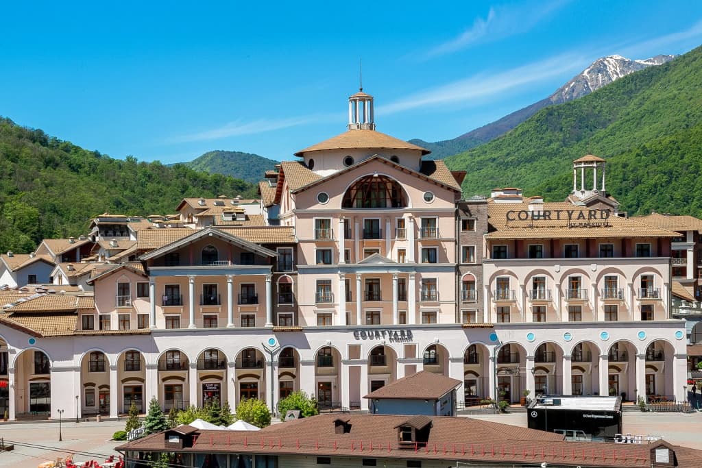 Отель Courtyard Marriott Sochi Krasnaya Polyana (Кортъярд Марриотт Сочи Красная Поляна, ex. Gorky Plaza) фото 4