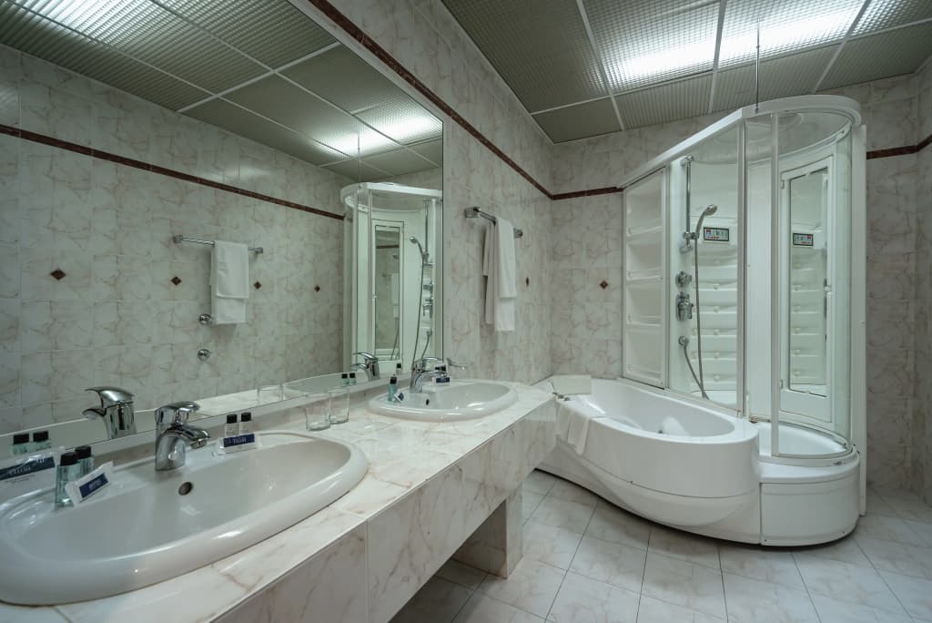 Люкс VIP с балконом фото 3