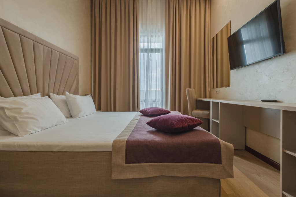 Suite 2 New Purple с балконом и с видом на море фото 1