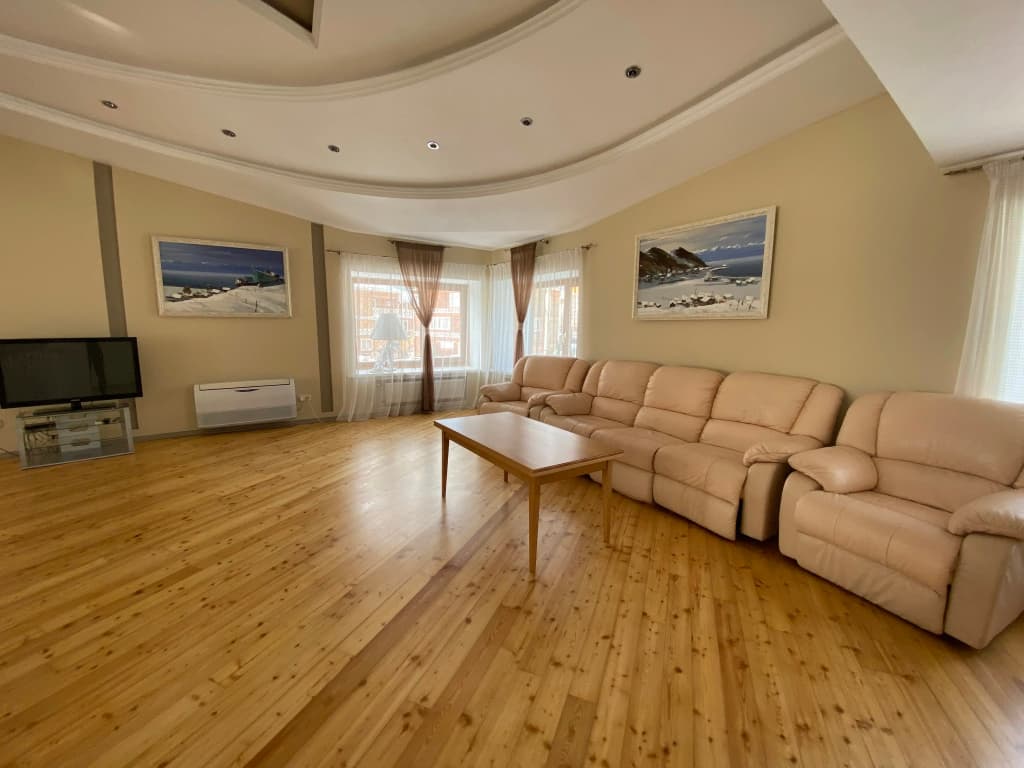 VIP Коттедж с балконом и с красивым видом из окна фото 16