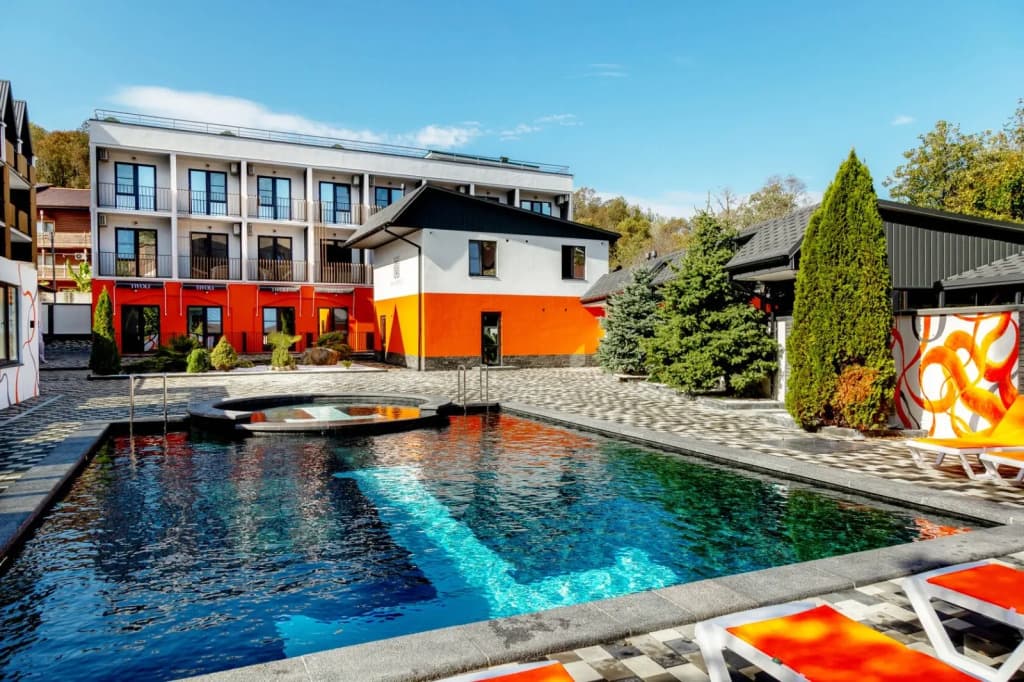 Cosmos Smart Sochi Tivoli Hotel (Космос Сочи Тиволи) фото 1