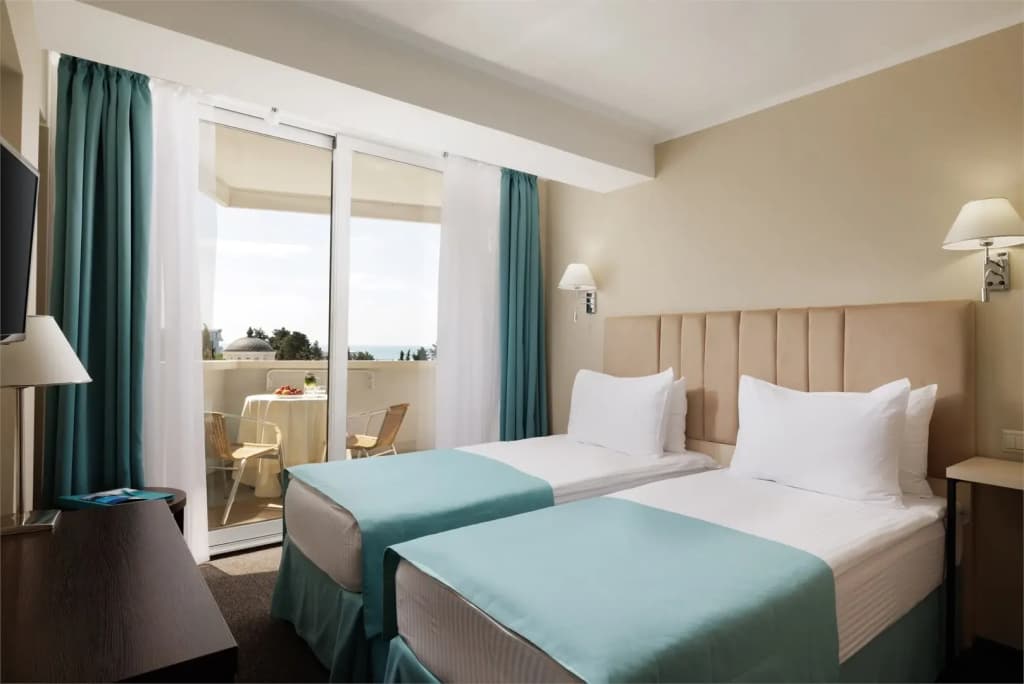 Двухместный номер Смежный (Connected room) с балконом фото 2