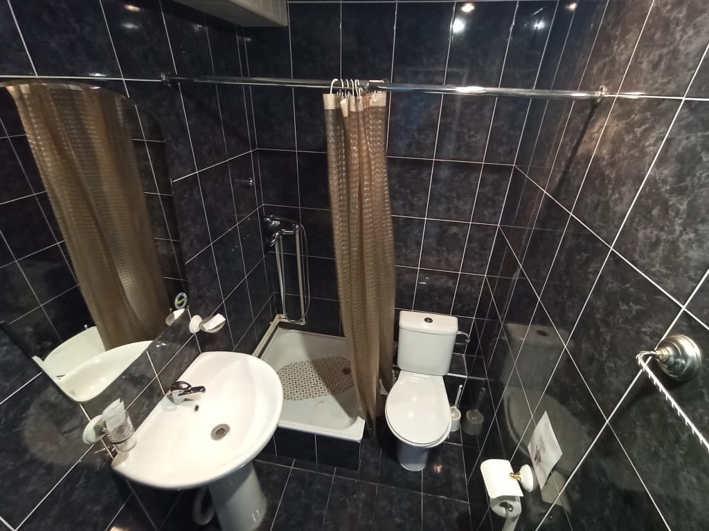 Трёхместный номер Standard с балконом фото 3