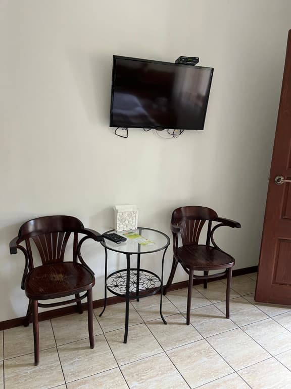 Двухместный номер Иосиф Бродский №4 с балконом двуспальная кровать фото 4