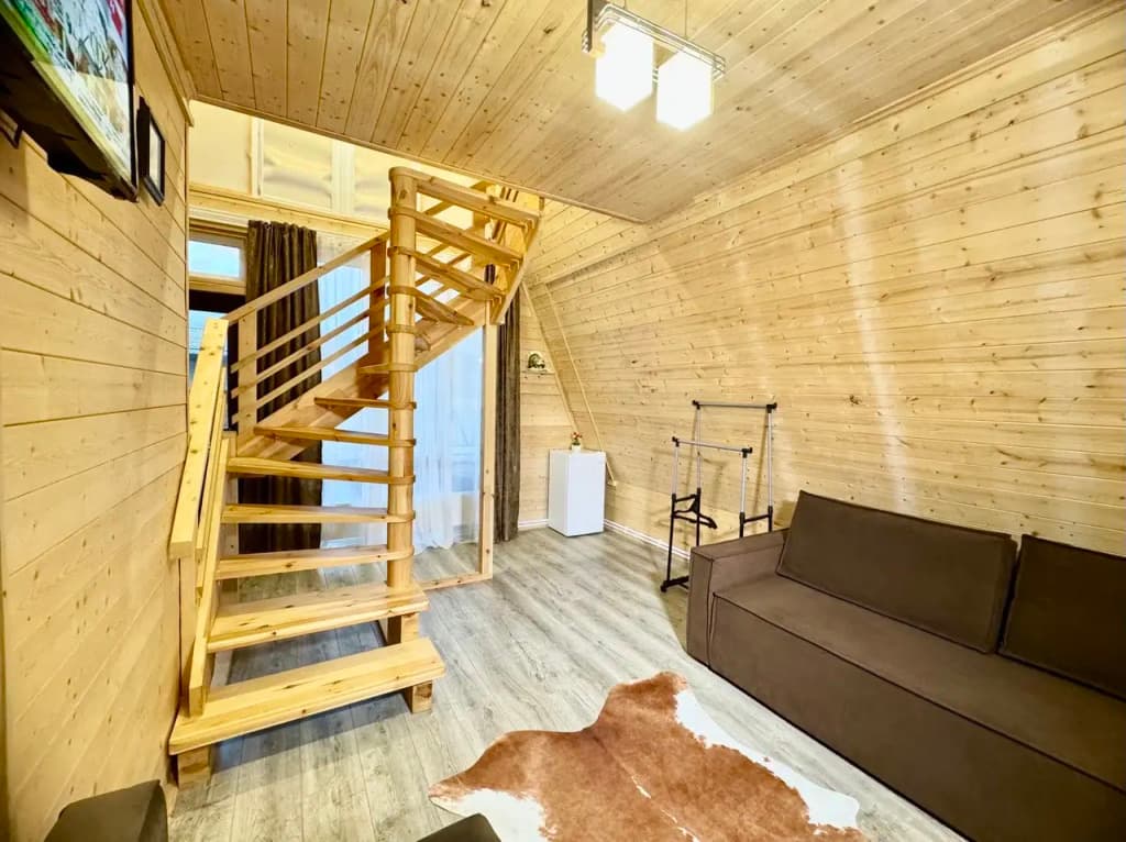 A-frame с кухней 2-уровневный фото 4