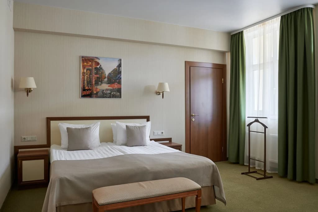 Полулюкс (Building Grey Inn 4*) с балконом фото 1
