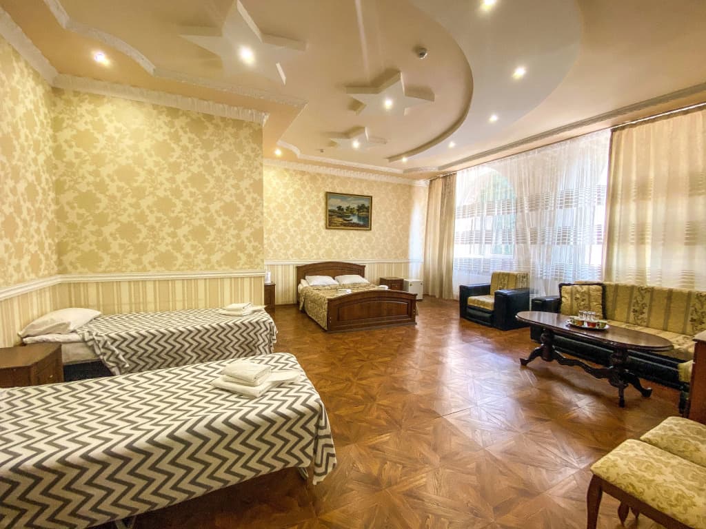 Номер Семейный фото 2