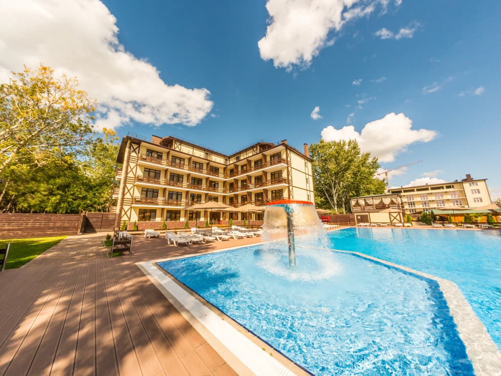 Двухместный номер Deluxe с балконом двуспальная кровать фото 4