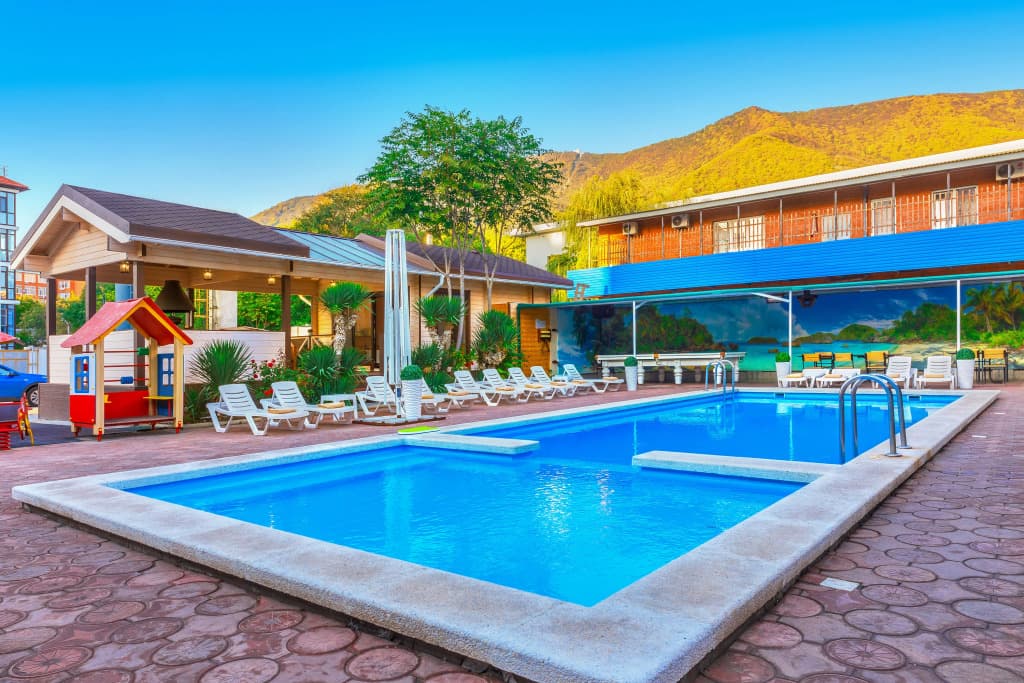 Атлас фото 7