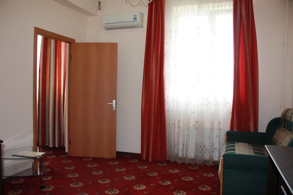 Полулюкс с 2 комнатами фото 4