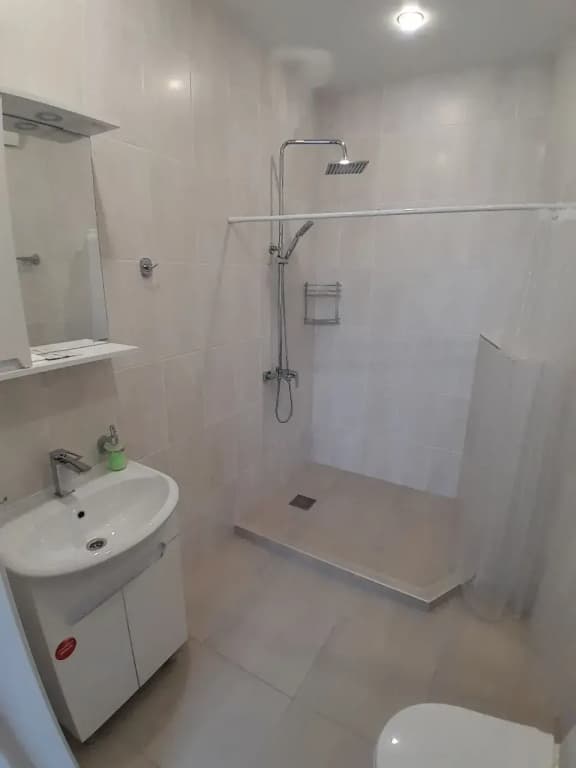 Одноместный номер Стандарт с балконом и с видом на город фото 3