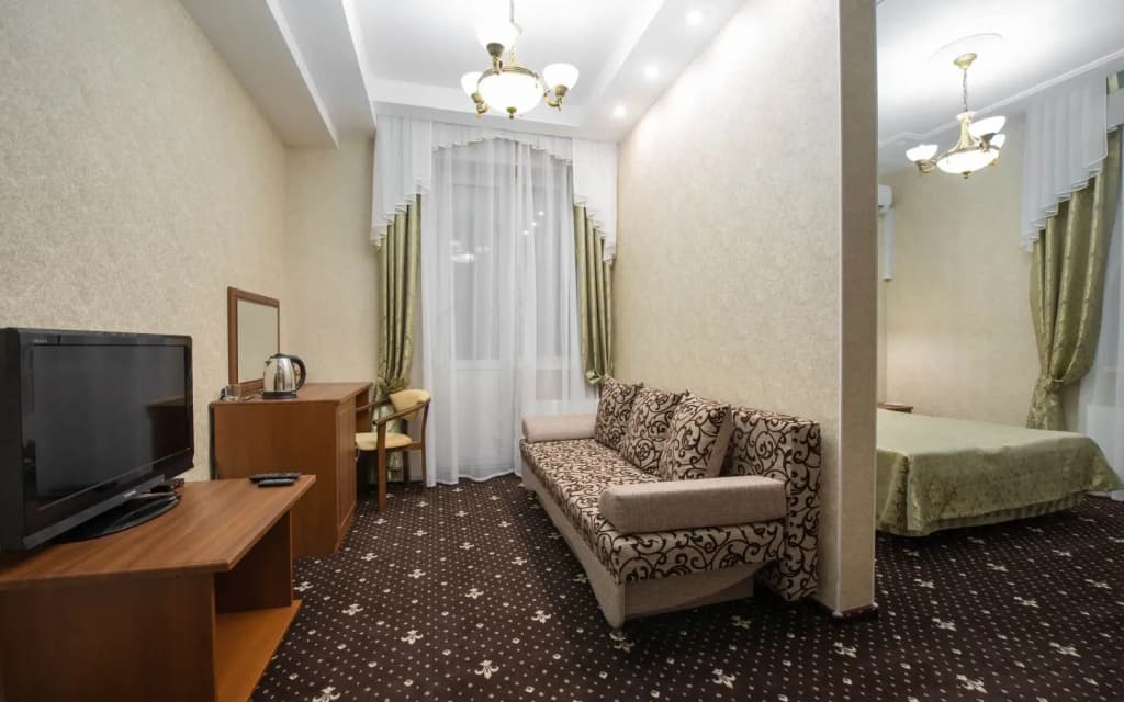Двухместный люкс с балконом двуспальная кровать фото 10