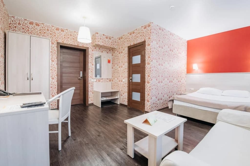 Двухместный Superior Standard room с диваном Корпус 7 двуспальная кровать фото 2
