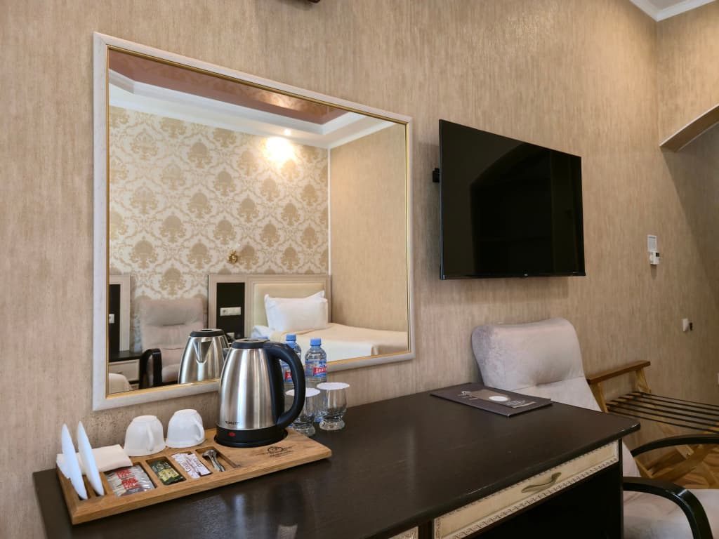 Двухместный номер Standard с балконом (2 отдельные кровати) фото 5