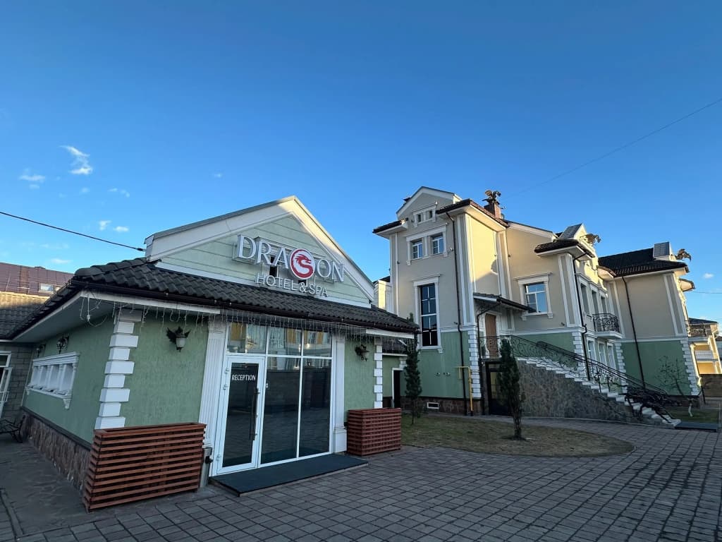 Отель Dragon Spa фото 1