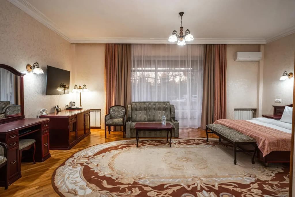 Студия с балконом фото 36