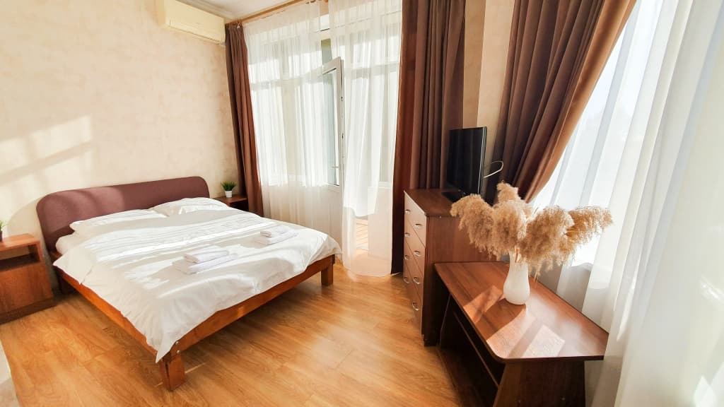 Двухместный номер Standard с балконом и с видом на реку двуспальная кровать фото 1