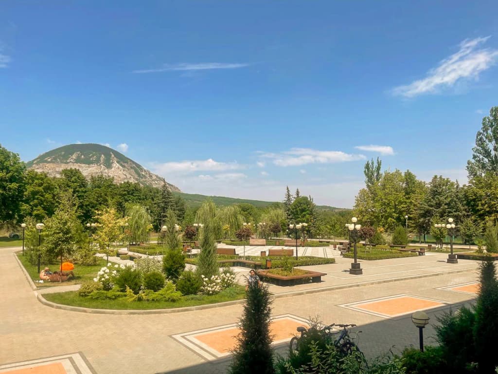 Двухместный номер клубный Deluxe с балконом двуспальная кровать фото 7