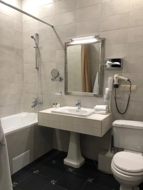 Люкс Premium с 2 комнатами с балконом и с красивым видом из окна фото 5