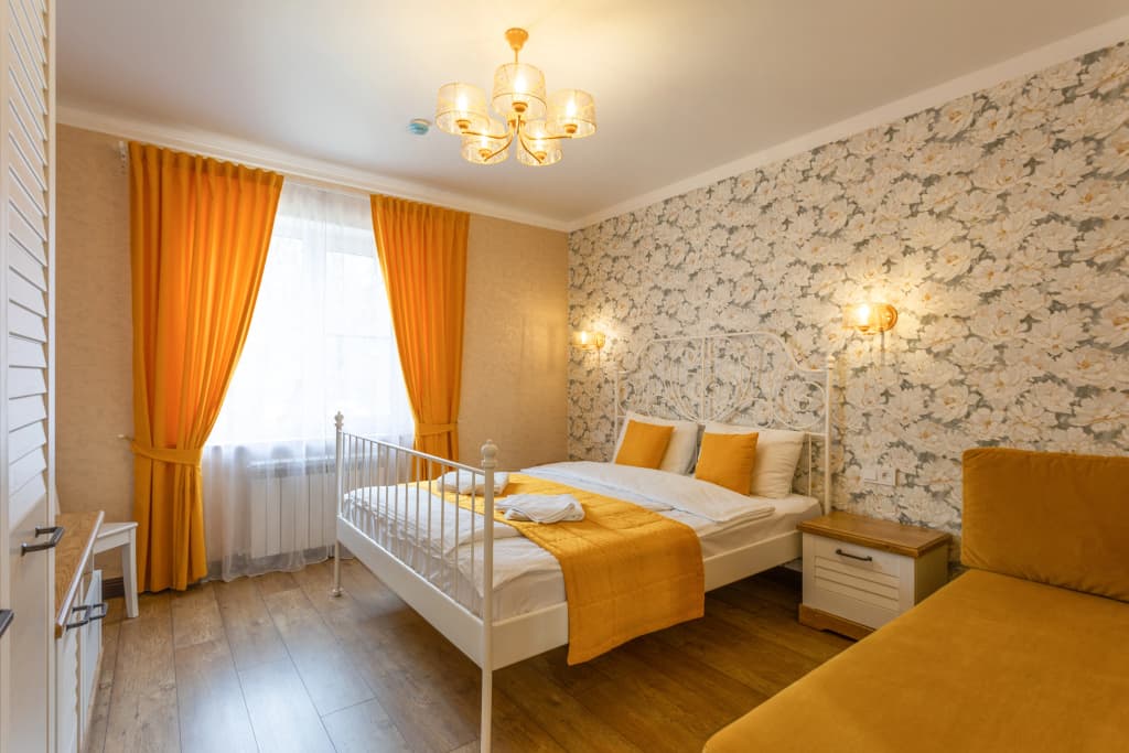 Двухместный номер Comfort с видом на горы двуспальная кровать фото 1
