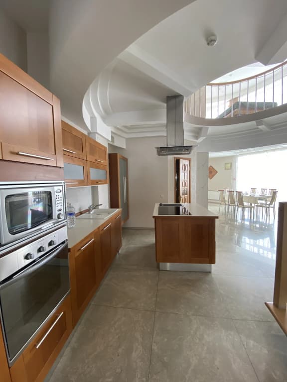 VIP Коттедж с балконом и с красивым видом из окна фото 6