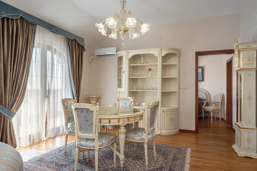 Люкс VIP с балконом фото 1