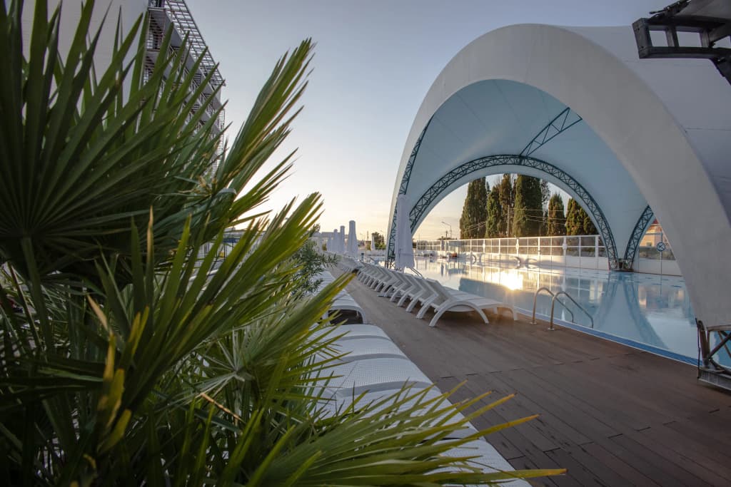 Bridge Family (Бридж Фэмили) фото 4