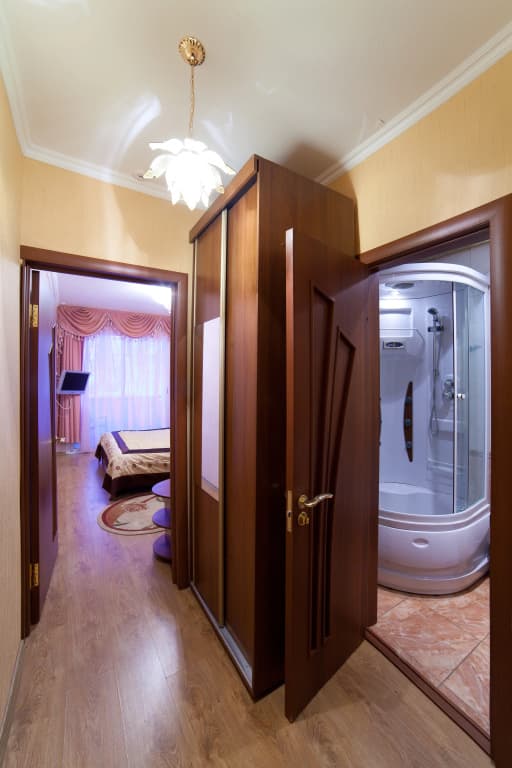 Полулюкс с балконом фото 1