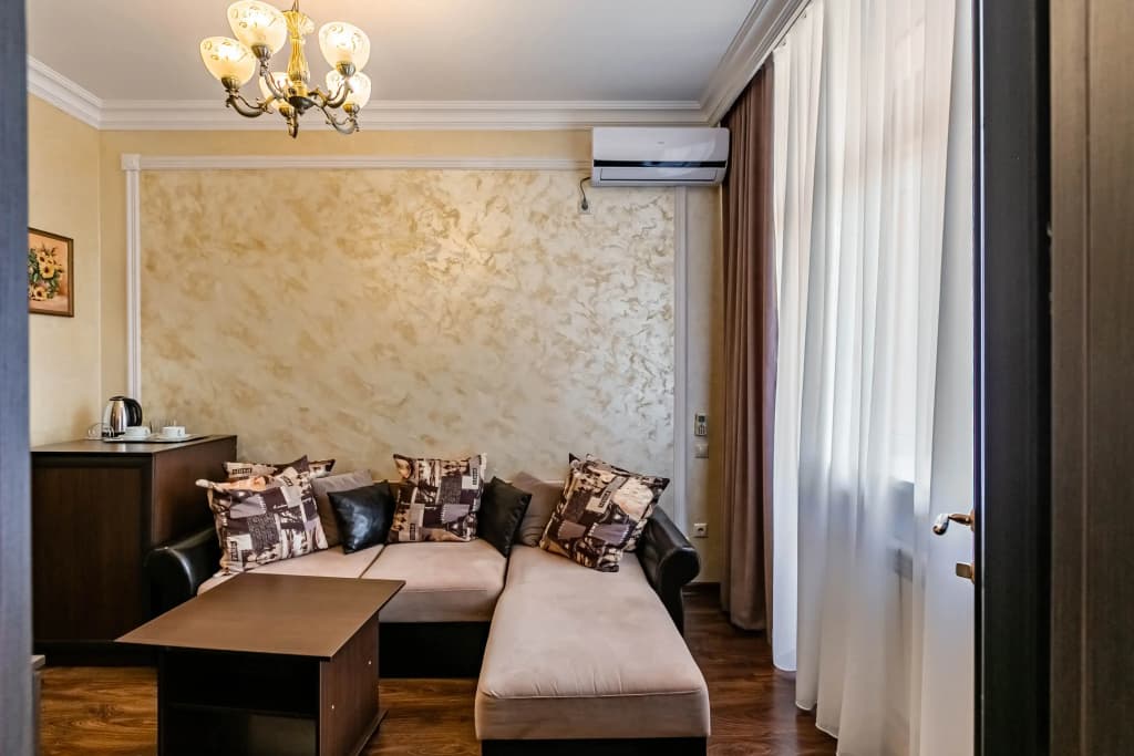 Люкс с 2 комнатами с балконом и с красивым видом из окна фото 21