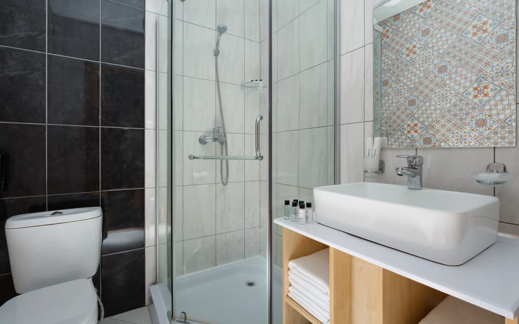 Двухместный номер Standard с балконом двуспальная кровать фото 5