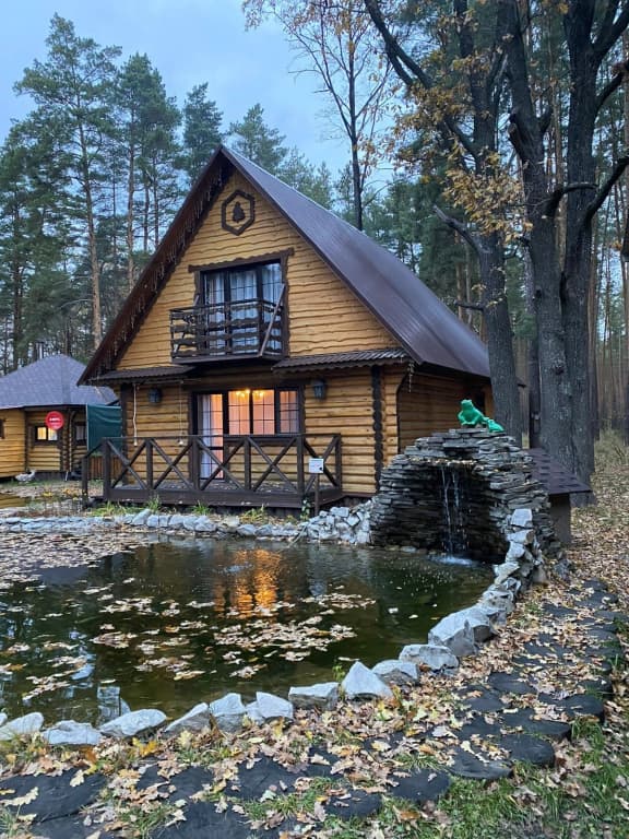 Гостевой дом К лесу передом с балконом и с красивым видом из окна фото 16