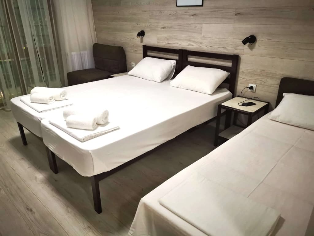 Четырёхместный номер Comfort с красивым видом из окна фото 7