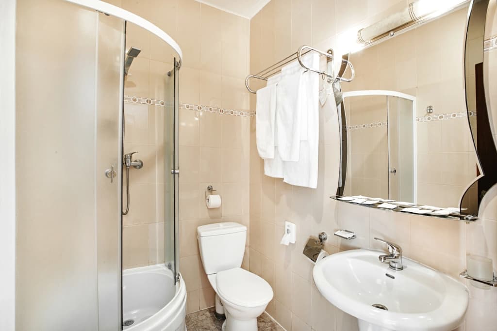 Двухместный номер Standard A с балконом двуспальная кровать фото 9