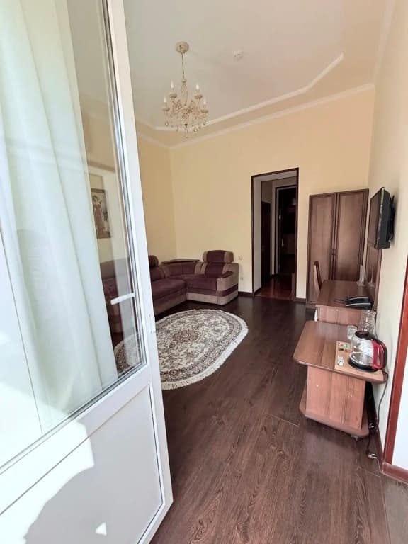 Двухместный люкс с 2 комнатами с балконом фото 13