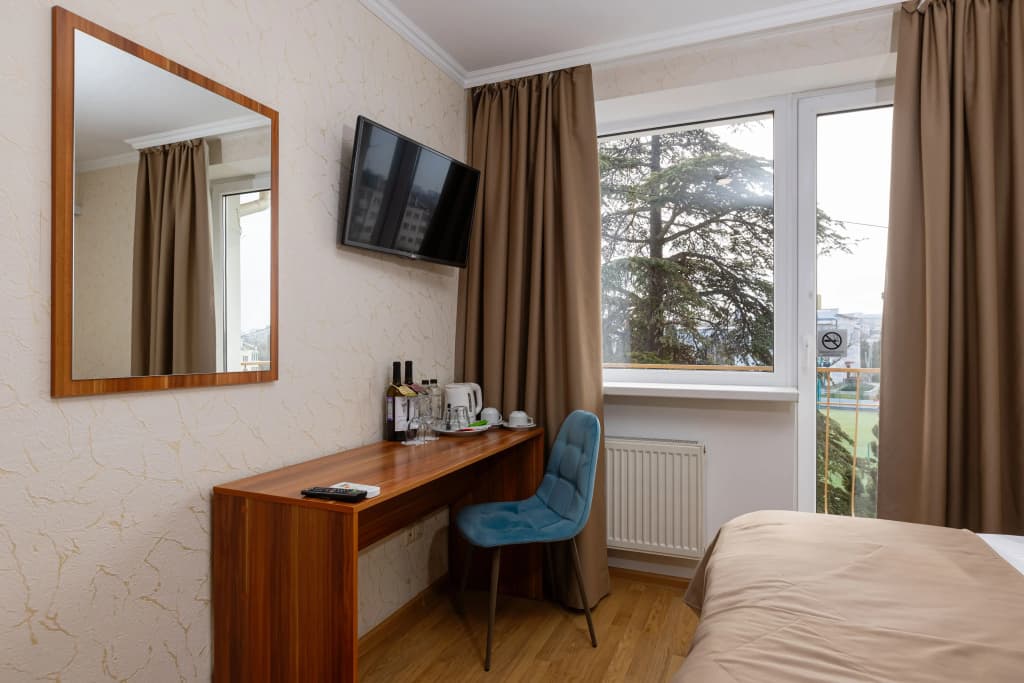 Двухместный номер в корпусе Антей Стандартный двуспальная кровать фото 3