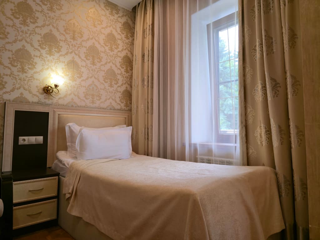Двухместный номер Standard с балконом (2 отдельные кровати) фото 13