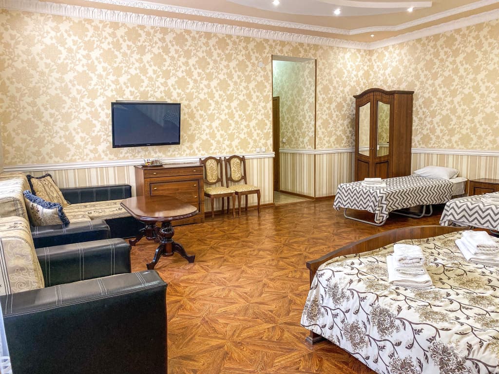 Номер Семейный фото 3